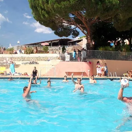 Montana Parc - Golfe De St Tropez - Maeva Camping Gassin