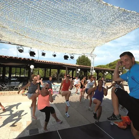 Montana Parc - Golfe De St Tropez - Maeva Campsite 4*